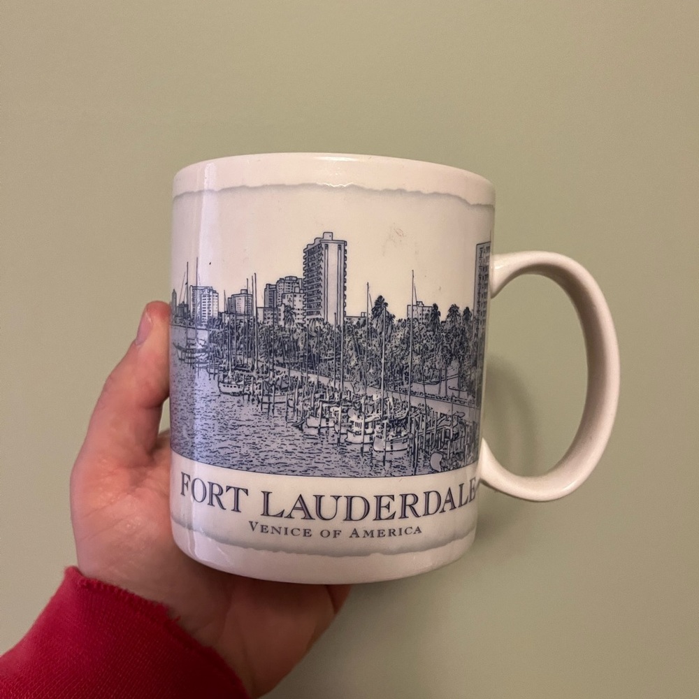 Rare vintage Starbucks Fort Lauderdale city mug rare